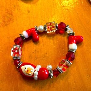 Charming Christmas bracelet